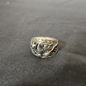 Silver Ring With Dolphins (maybe whales?)